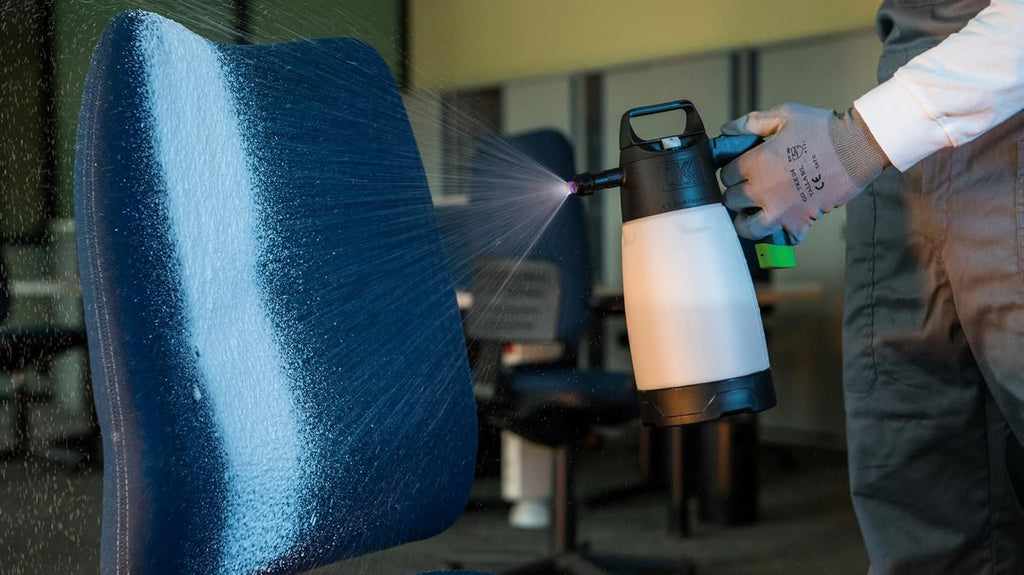 Professional Sprayer IK Foam Pro 2 - Cleaning, Automotive, Detailing and Wheel Cleaner Applicator - Designed for Application of Foaming Agents - Professional Cleaning -Mouth Opening - Made in Europe